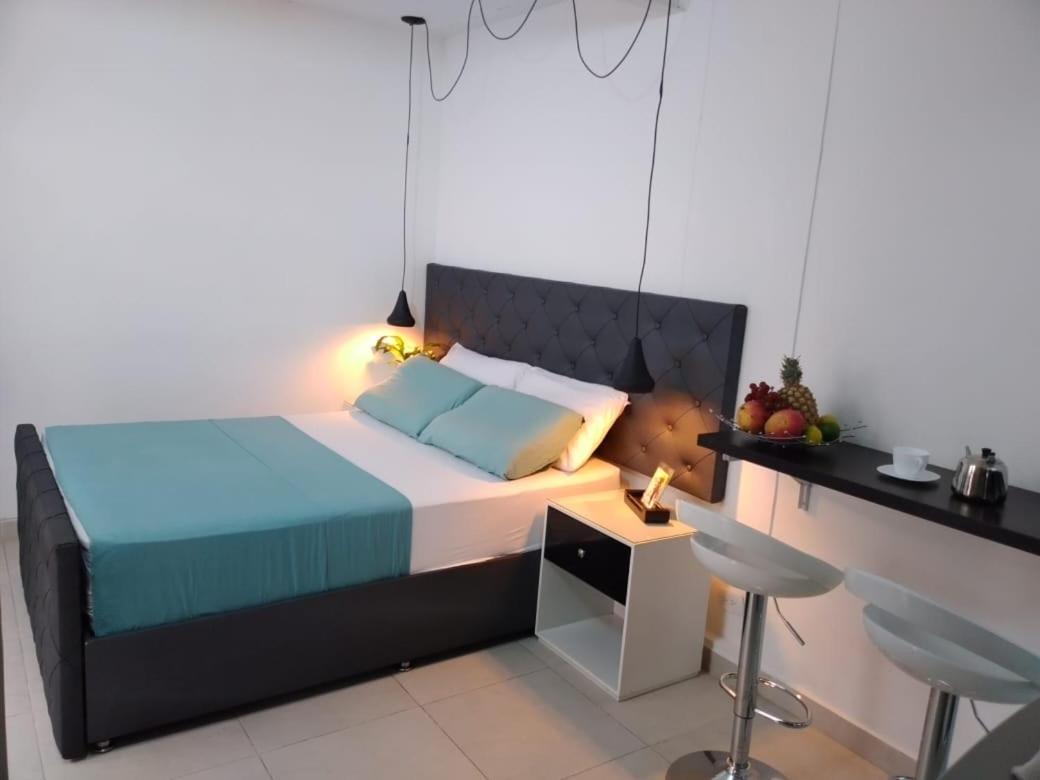 Vip Apartasuites Rosales Медельин Экстерьер фото
