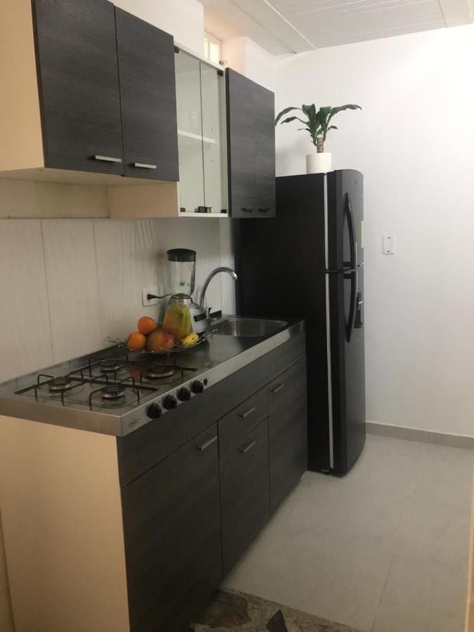 Vip Apartasuites Rosales Медельин Экстерьер фото